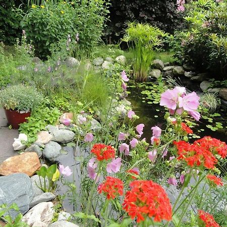 Ruhige Wohnung Mit Schoenem Eigengarten In Seeboden Am Millstaettersee Ngoại thất bức ảnh
